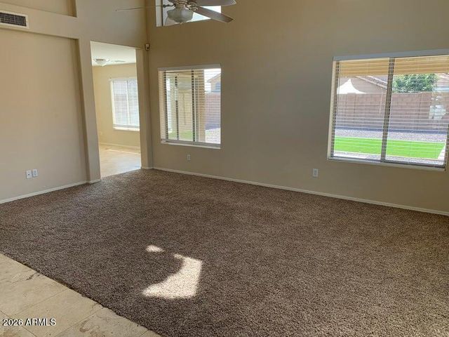 15071 W Heritage Oak Way, Surprise, AZ 85374
