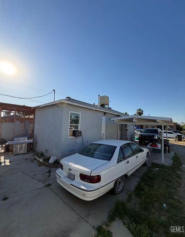 321 Sperry Street, Bakersfield, CA 93307