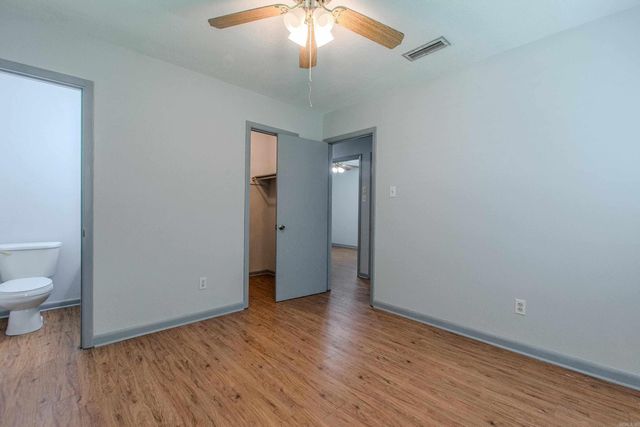 2616 Meadow Lane, Benton, AR 72015