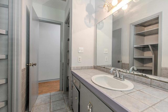 2616 Meadow Lane, Benton, AR 72015