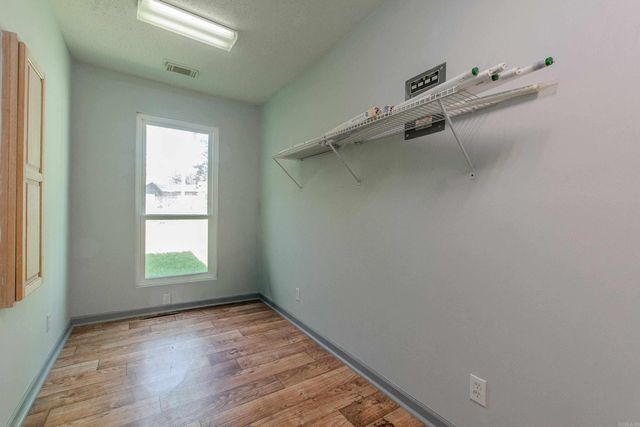 2616 Meadow Lane, Benton, AR 72015