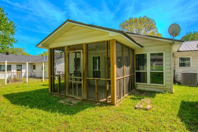 2616 Meadow Lane, Benton, AR 72015