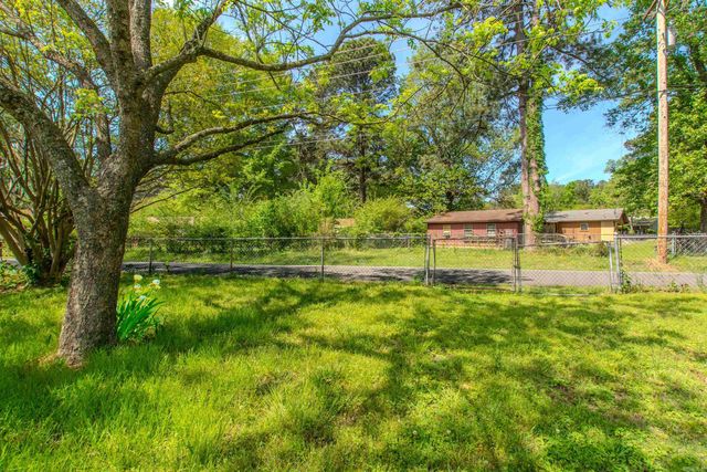 2616 Meadow Lane, Benton, AR 72015