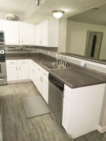 3068 George Buchanan Dr, La Vergne, TN 37086