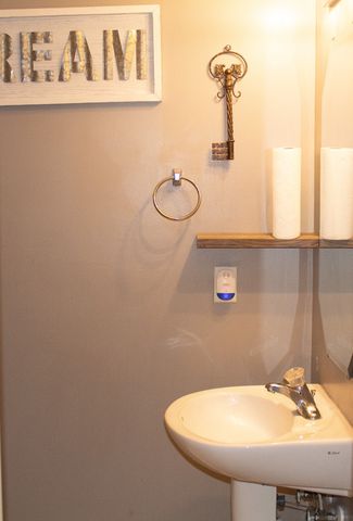 3068 George Buchanan Dr, La Vergne, TN 37086