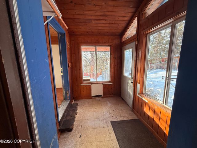 6770 Round Tree Drive, Anchorage, AK 99507