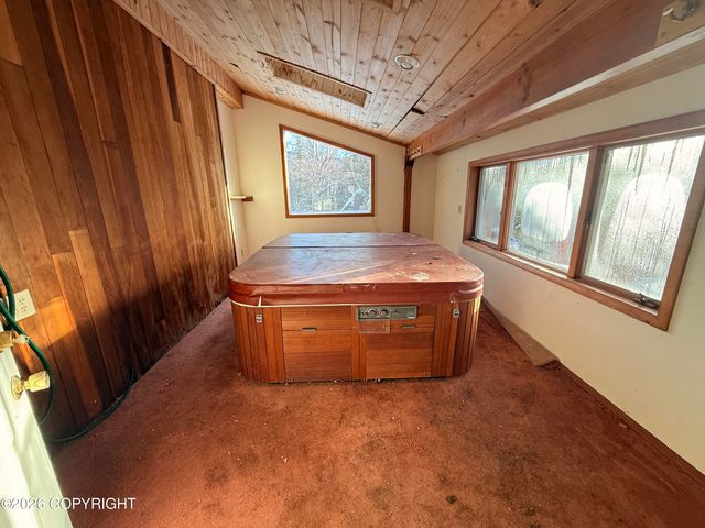 6770 Round Tree Drive, Anchorage, AK 99507