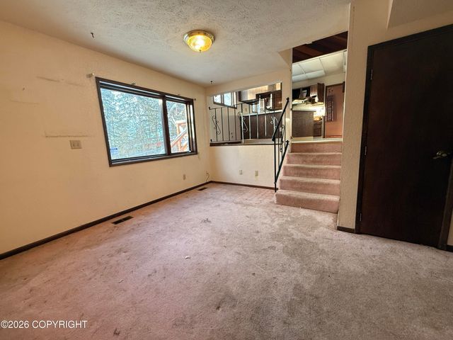 6770 Round Tree Drive, Anchorage, AK 99507