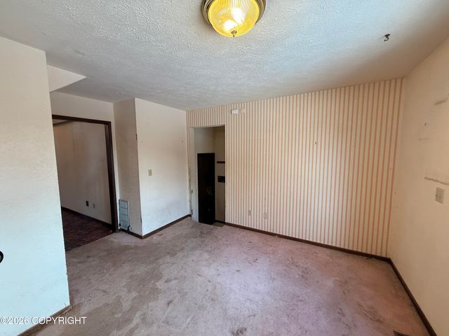 6770 Round Tree Drive, Anchorage, AK 99507