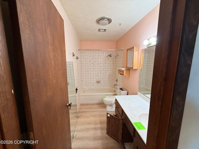 6770 Round Tree Drive, Anchorage, AK 99507