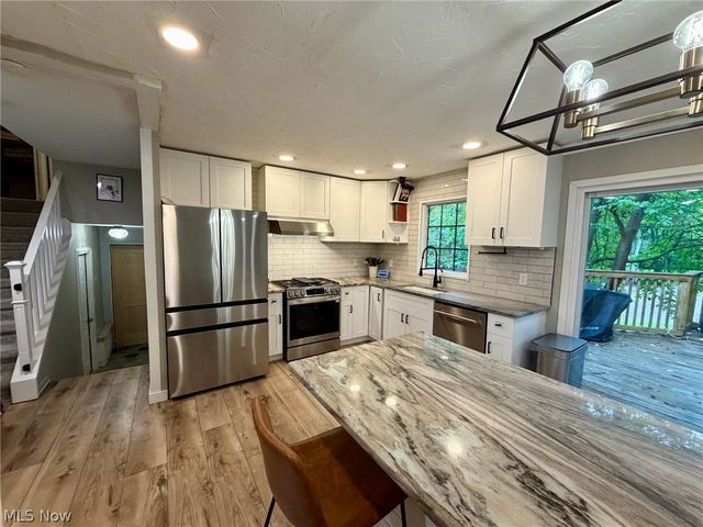 37373 Butternut Ridge Road, North Ridgeville, OH 44039