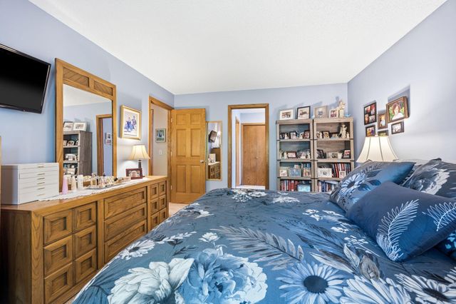 100 Shady Oak Circle, Delano, MN 55328