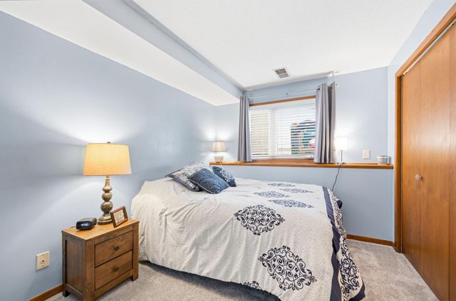100 Shady Oak Circle, Delano, MN 55328