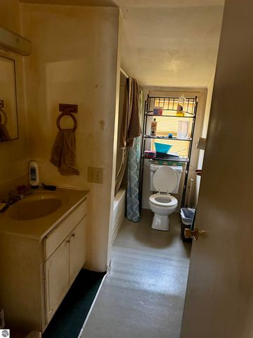 1021 Bruce Street, Mt Pleasant, MI 48858