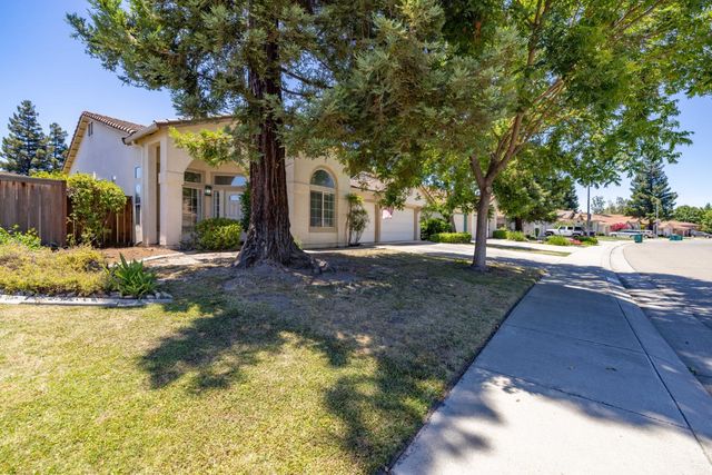 10088 River Falls Cir, Stockton, CA 95209
