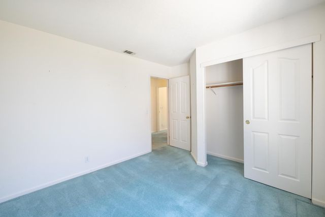 10088 River Falls Cir, Stockton, CA 95209