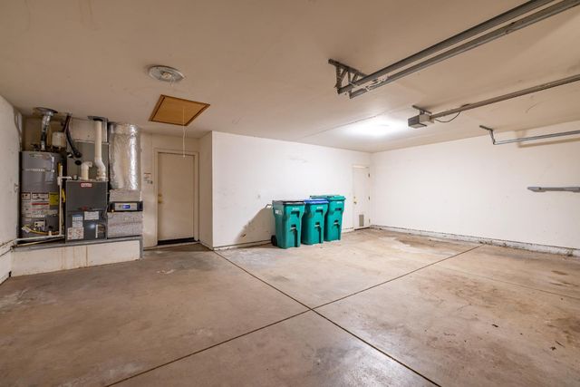 10088 River Falls Cir, Stockton, CA 95209