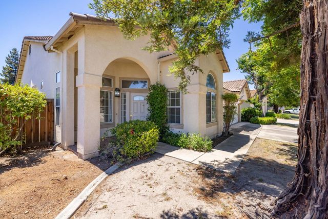 10088 River Falls Cir, Stockton, CA 95209