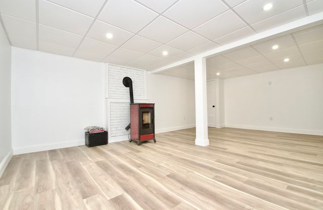 7 Barbara Rd, Kingston, MA 02364