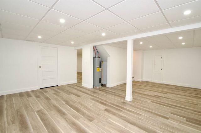 7 Barbara Rd, Kingston, MA 02364