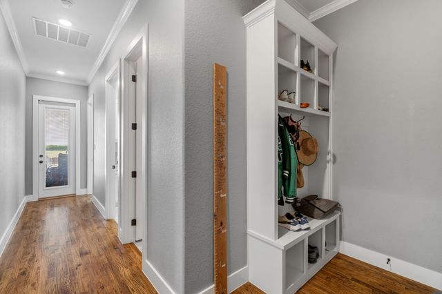 860 Dove Meadow Trail, Waxahachie, TX 75167