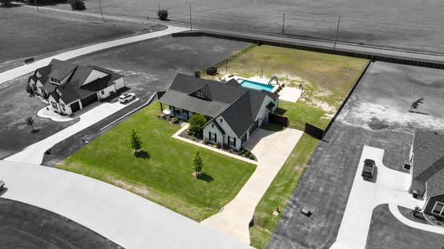 860 Dove Meadow Trail, Waxahachie, TX 75167