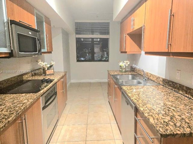 888 S Douglas Rd 1114, Coral Gables, FL 33134