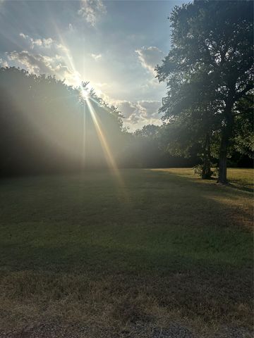 1449 Cypress Point Drive, Gunter, TX 75058