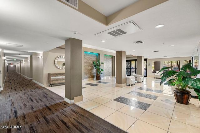 5450 E DEER VALLEY Drive 1193, Phoenix, AZ 85054