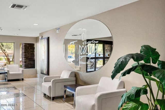 5450 E DEER VALLEY Drive 1193, Phoenix, AZ 85054