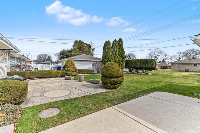 3386 S 78th STREET, Milwaukee, WI 53219