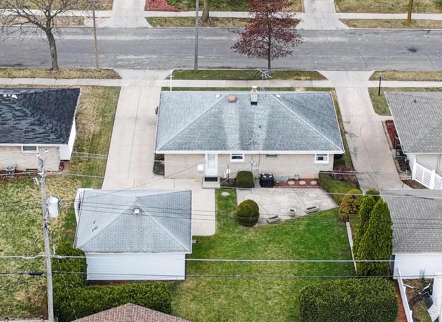 3386 S 78th STREET, Milwaukee, WI 53219