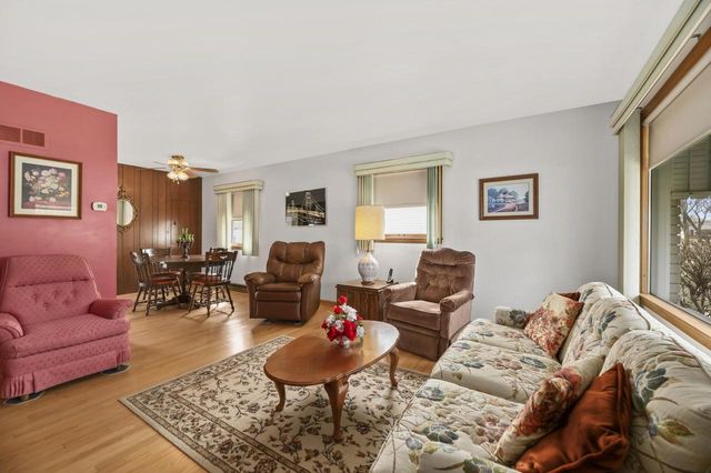 3386 S 78th STREET, Milwaukee, WI 53219