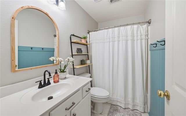 7709 Jim Wells Dr, Corpus Christi, TX 78413