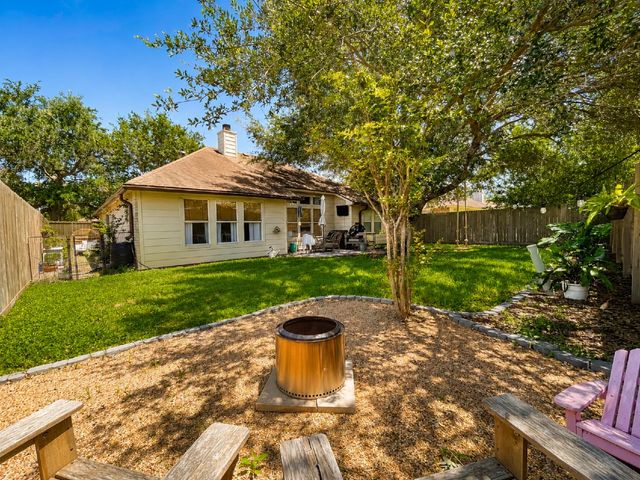 7709 Jim Wells Dr, Corpus Christi, TX 78413