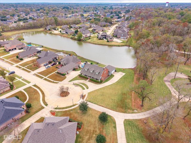 2481 Churchill Drive, Bossier City, LA 71111