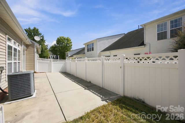6208 Metter Street, Charlotte, NC 28270