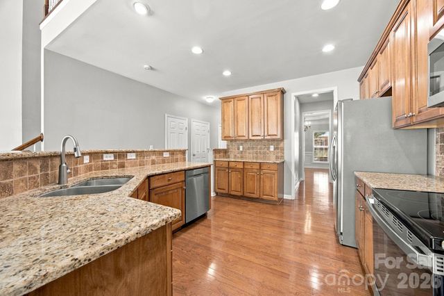 6208 Metter Street, Charlotte, NC 28270