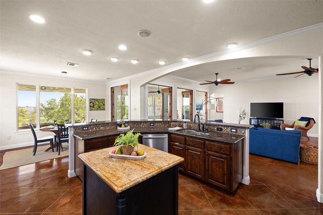 251 Seth HVN, Dripping Springs, TX 78620