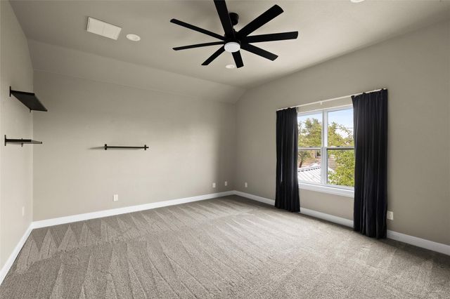 251 Seth HVN, Dripping Springs, TX 78620
