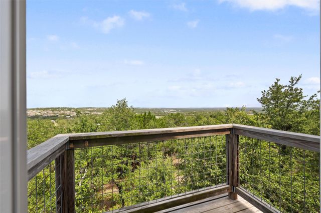 251 Seth HVN, Dripping Springs, TX 78620