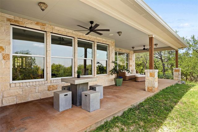 251 Seth HVN, Dripping Springs, TX 78620