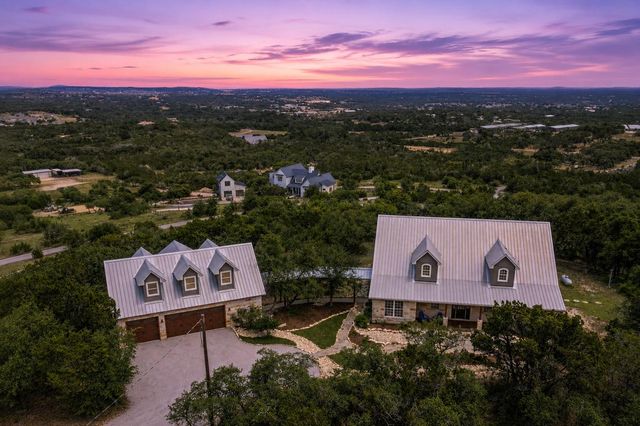 251 Seth HVN, Dripping Springs, TX 78620