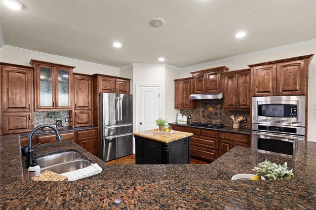 251 Seth HVN, Dripping Springs, TX 78620