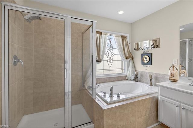 3753 Pear Orchard WAY, Suffolk, VA 23435