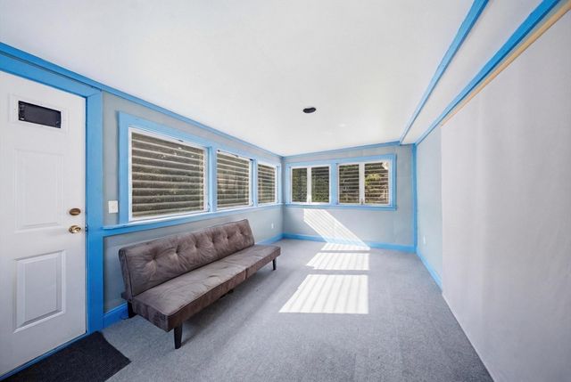 330 Lake St, Shrewsbury, MA 01545