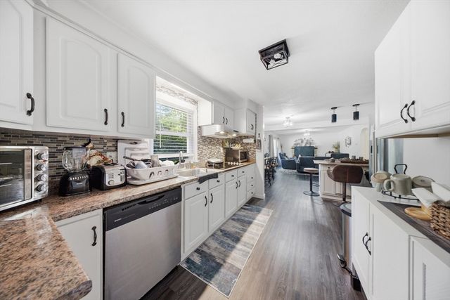 330 Lake St, Shrewsbury, MA 01545