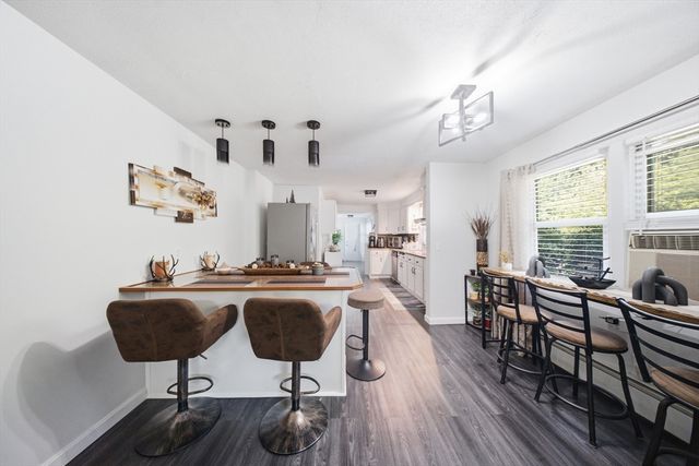 330 Lake St, Shrewsbury, MA 01545