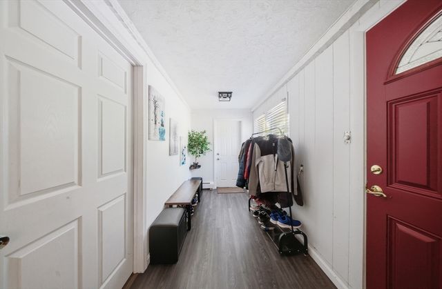 330 Lake St, Shrewsbury, MA 01545