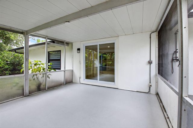 725 Heron Drive, Delray Beach, FL 33444
